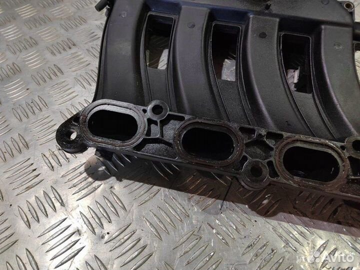 Впускной коллектор Renault Laguna F4P 774