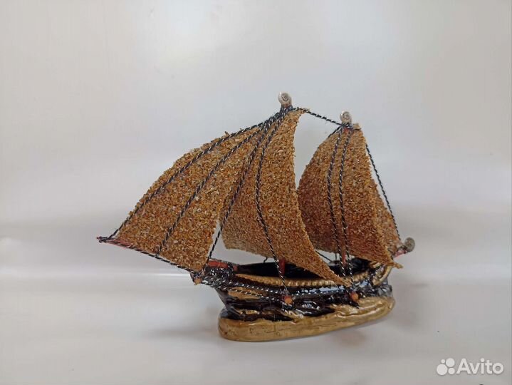 Корабли сувенирные, под реализацию