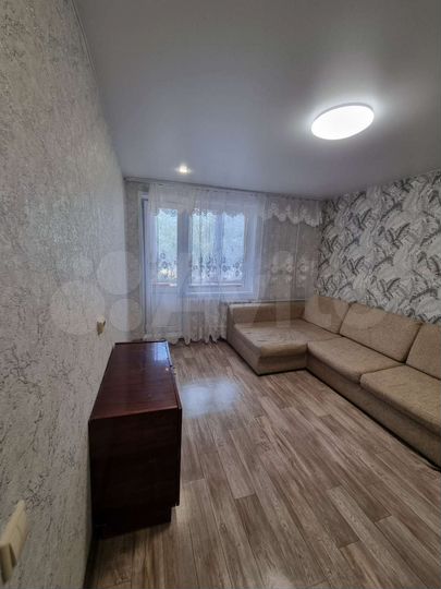 Комната 20 м² в 3-к., 2/9 эт.