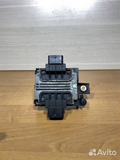 Блок управления АКПП Ford Fiesta