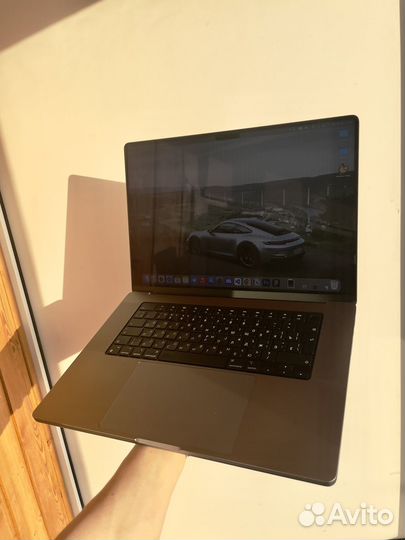 Macbook Pro 16 m1 pro 16/512