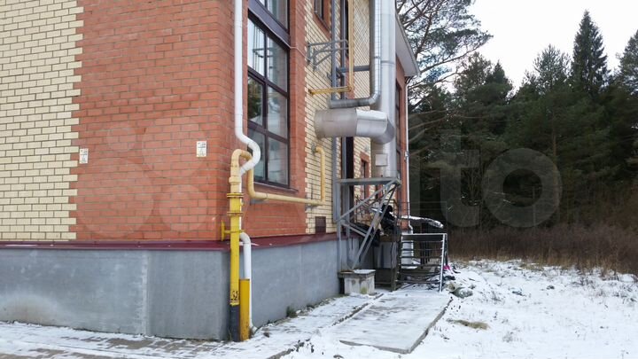 Помещение свободного назначения, 1498.8 м²