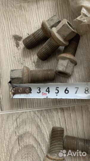 Колесные болты vag(Секретные болты)