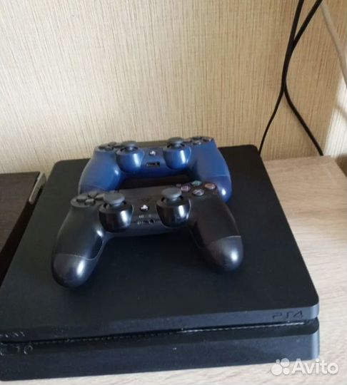 Аренда приставок игровых PS4 Slim