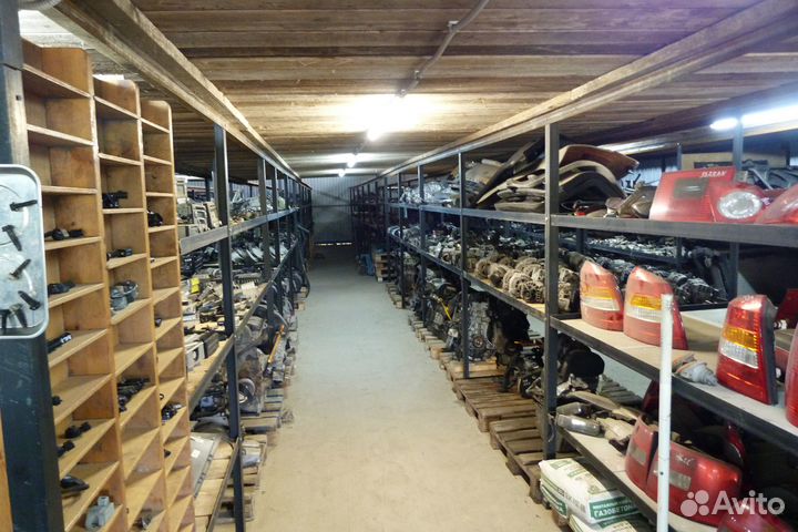 Зеркало правое Volkswagen Sharan 1 2000-2006