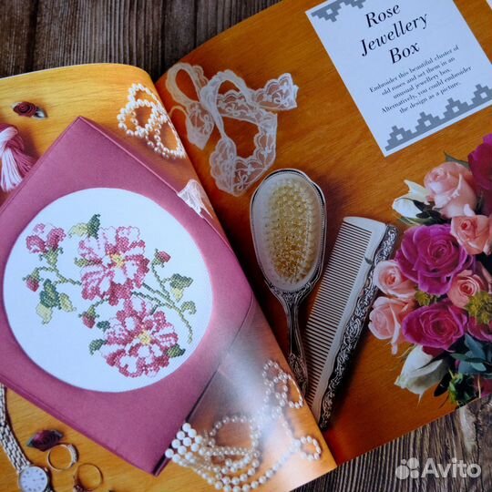 Flower Designs in Cross Stitch