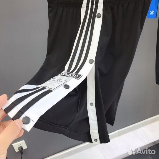 Шорты Adidas Адибрейк