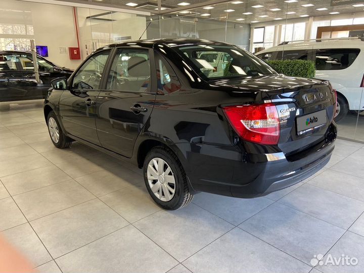 LADA Granta 1.6 МТ, 2023