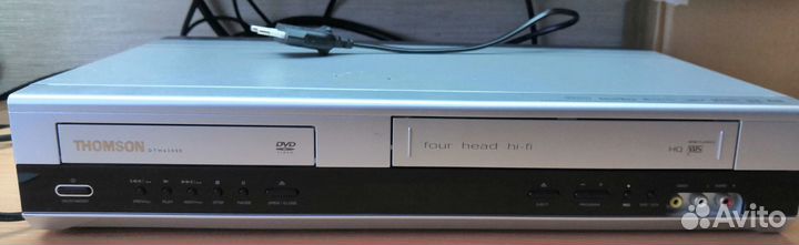 DVD- плеер /VHS-рекордер thomson DTH6300E