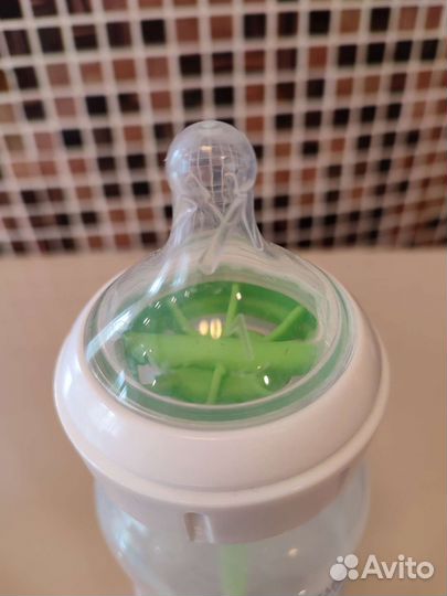 Бутылочка для кормления