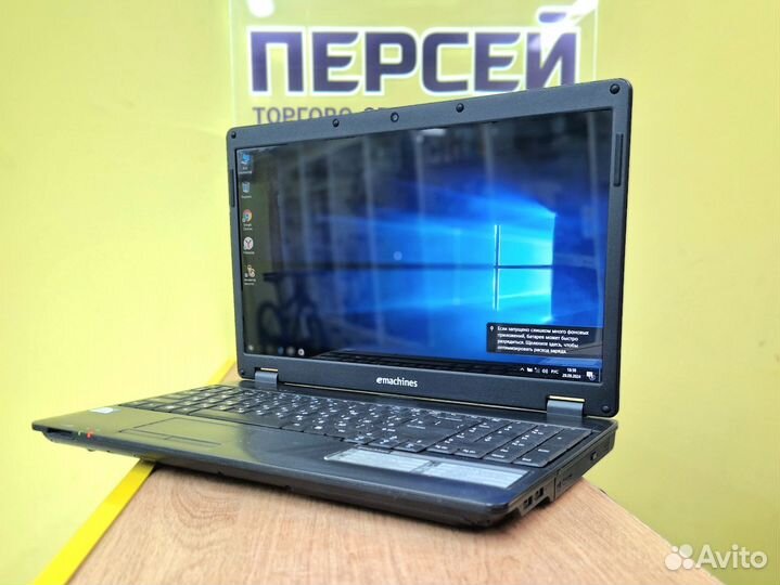 Ноутбук eMachines E728