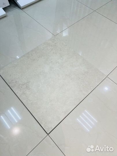 Керамогранит под камень 60x60 Limestone бежевый