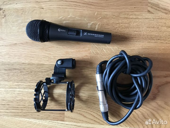 Микрофон проводной Sennheiser E 825-S