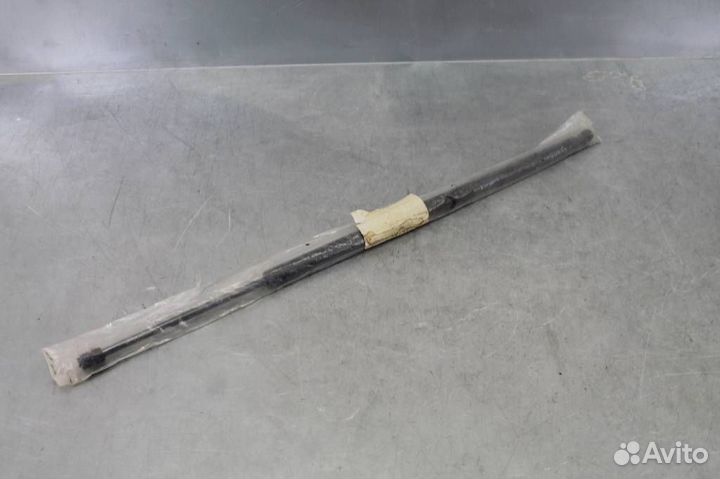 Амортизатор крышки багажника Volkswagen Transport