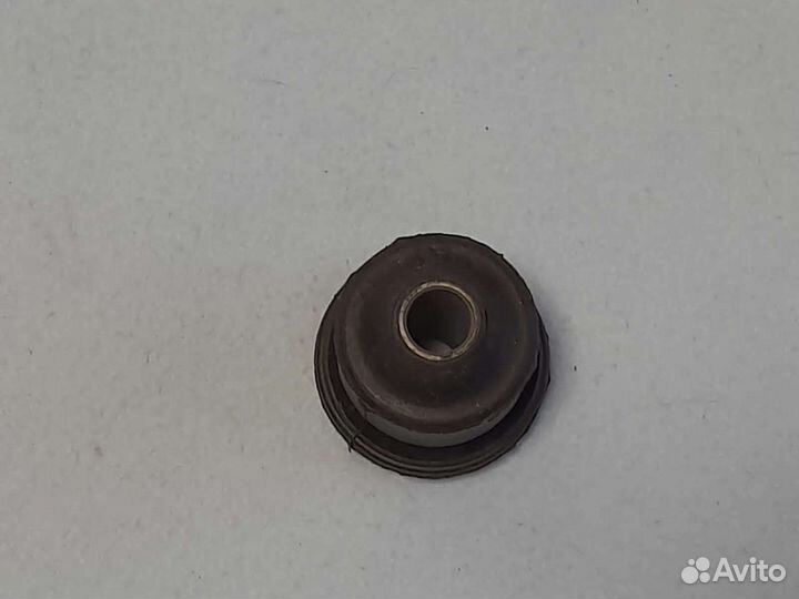 Сайлентблоки переднего рычага мазда