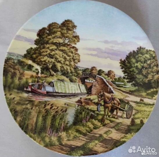 Тарелки настенные Wedgwood, R Doulton, R Worcester