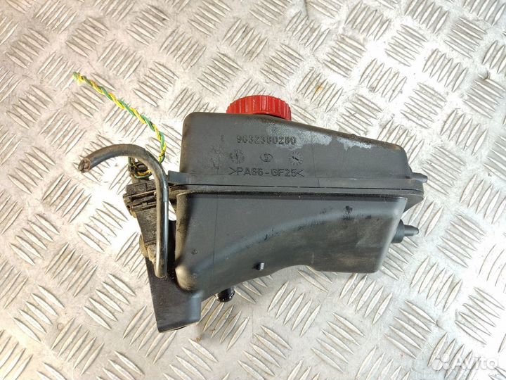 Бачок гидроусилителя Peugeot 406 1995-1999