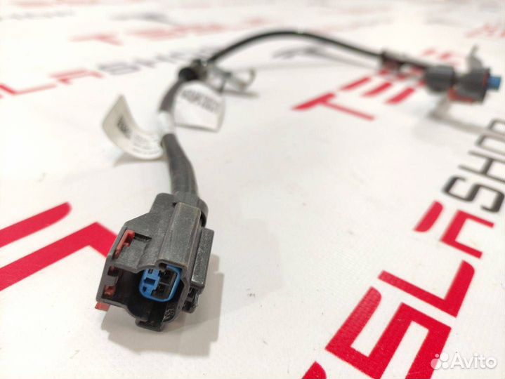 Электропроводка суппорта (ручника) Tesla Model 3