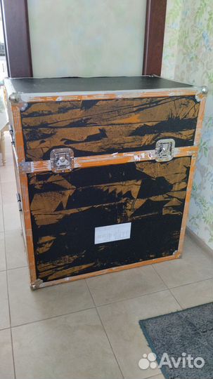 Кейс (кофр) для музыкальных и прочих инструментов