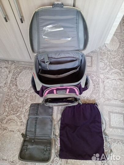 Рюкзак школьный