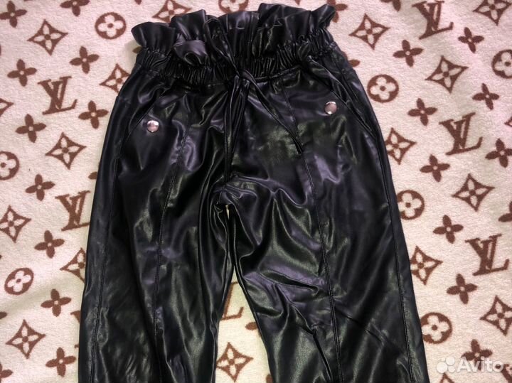 Утепленные брюки на девочку 122