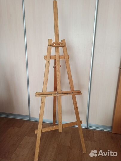 Мольберт для художников