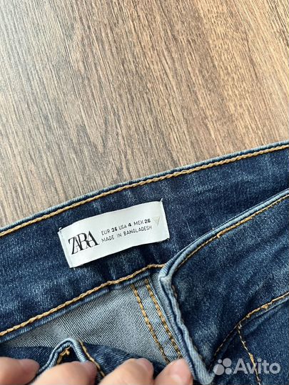 Джинсы zara
