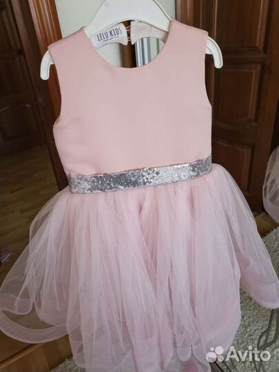 Праздничные платья для девочки