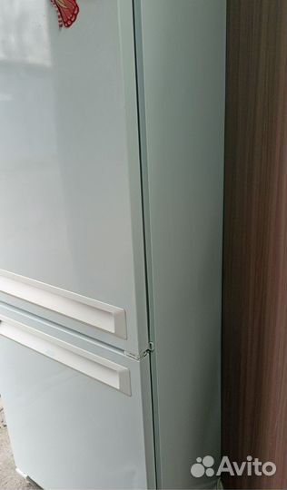 Холодильник Stinol