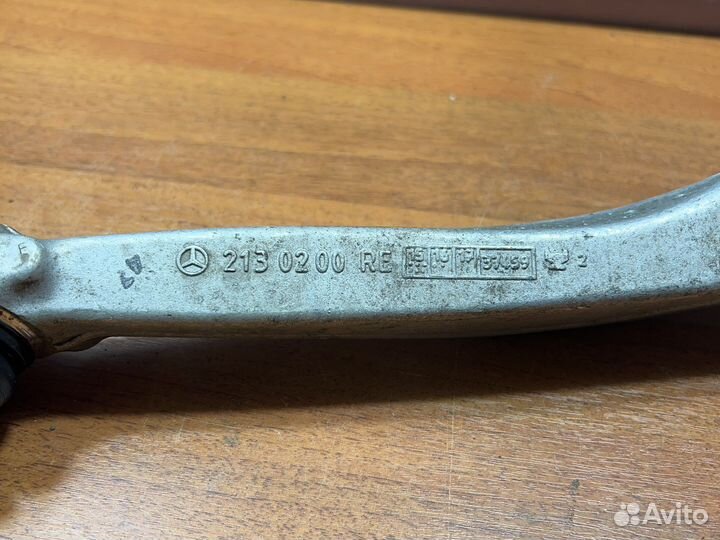 Рычаг подвески передний правый Mercedes E-Classe