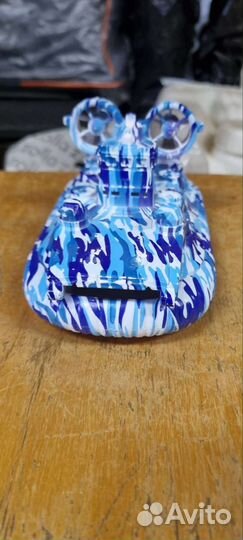 Амфибия на воздушной подушке, военный катер