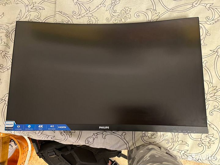 Philips монитор 4K, 3840x2160, 60 Гц, изогнутый