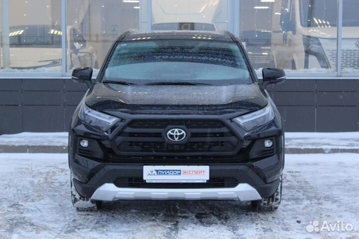 Toyota RAV4 2.0 CVT, 2024