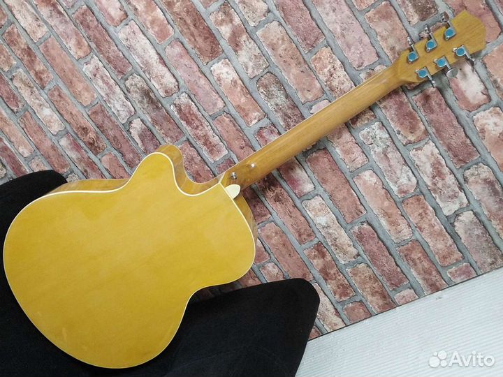 Гитара акустическая новая в коробке