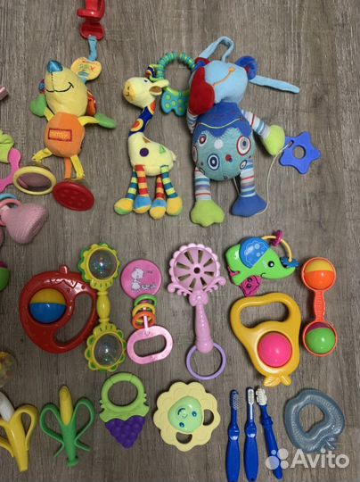 Игрушки подвесные, грызунки, погремушки