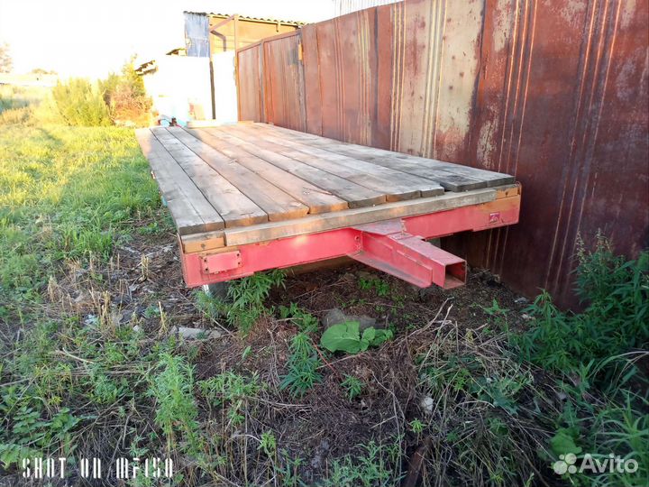 Прицеп двухосный платформа