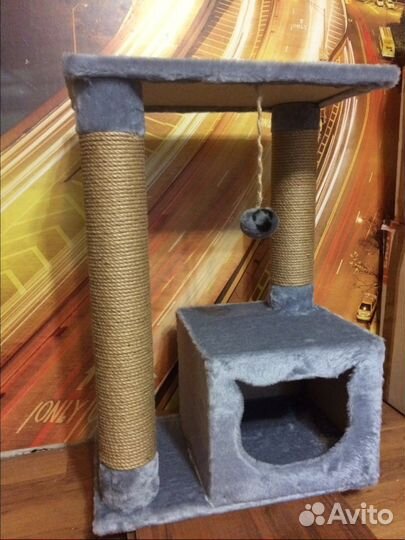 Когтеточка с домиком и лежанкой