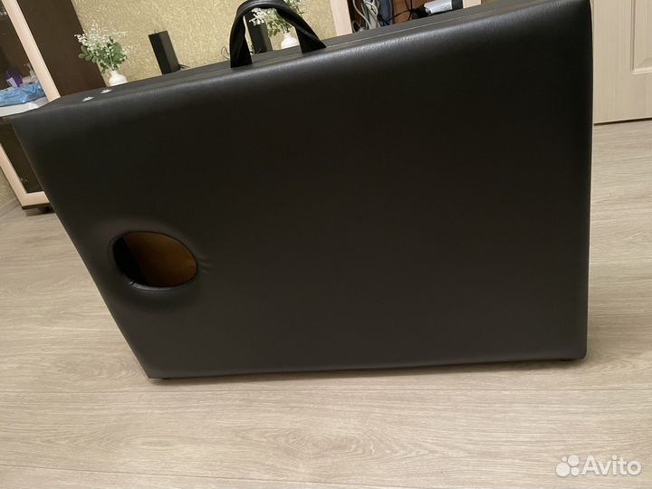 Стол для массажа складной