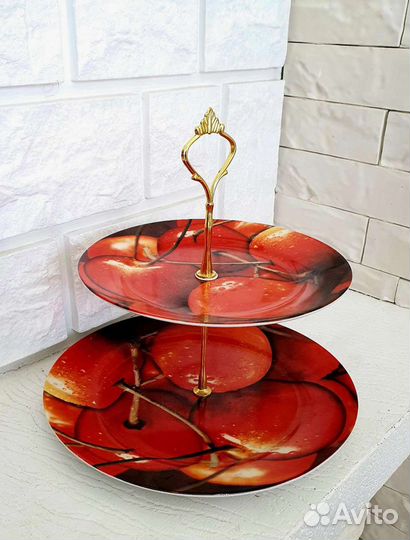 Ваза для фруктов и ваза для цветов