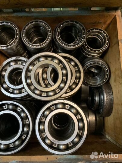 Подшипник с хранения за пoл цeны