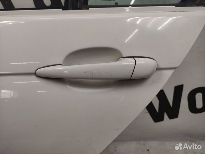 Задняя левая дверь BMW E46