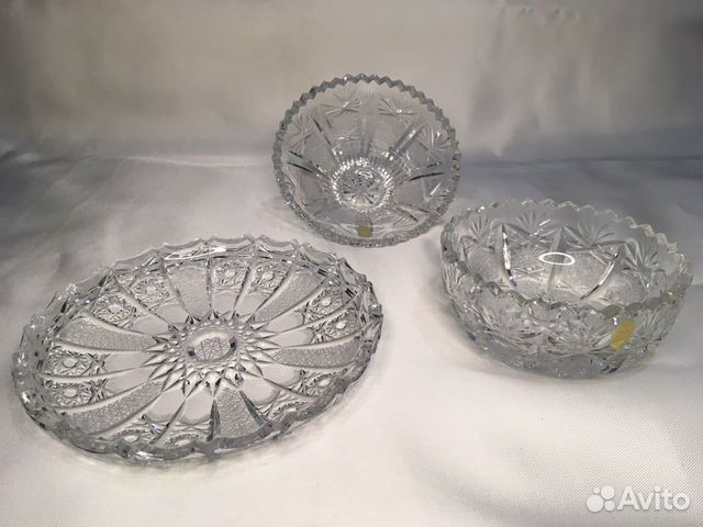 Ваза хрустальная и розетки