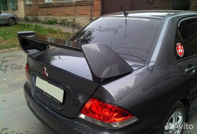 Спойлер EVO на Mitsubishi Lancer 9