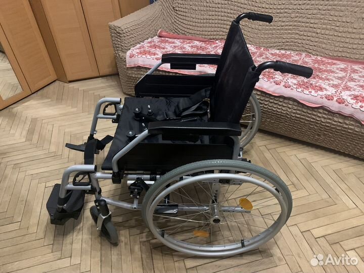 Коляска инвалидная