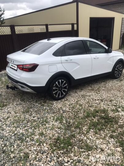 LADA Vesta Cross 1.6 МТ, 2023, 15 000 км