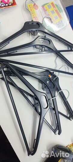 Вешалки плечики и металлические