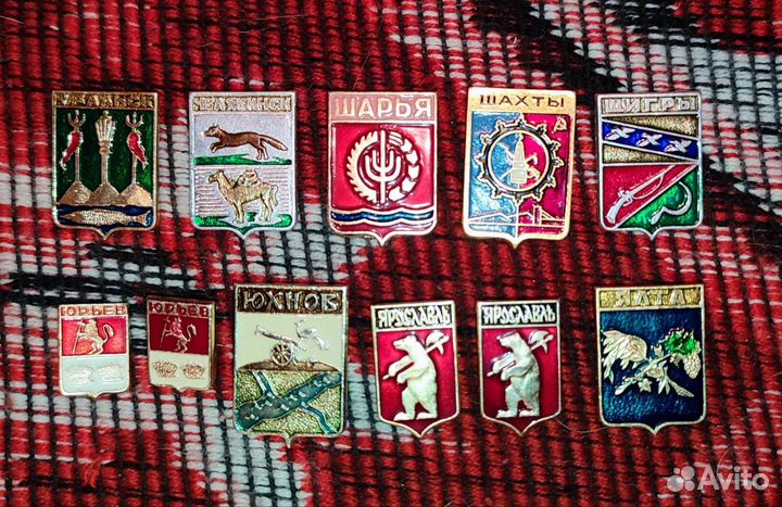 Значки гербы городов