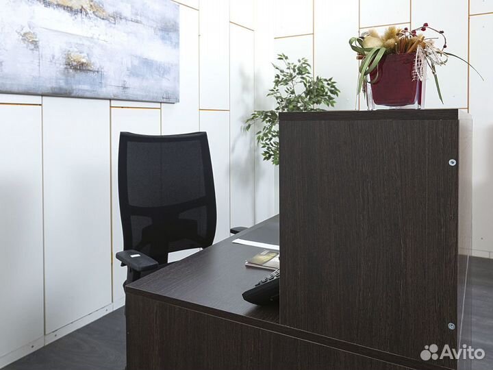 Офисная стойка ресепшн
