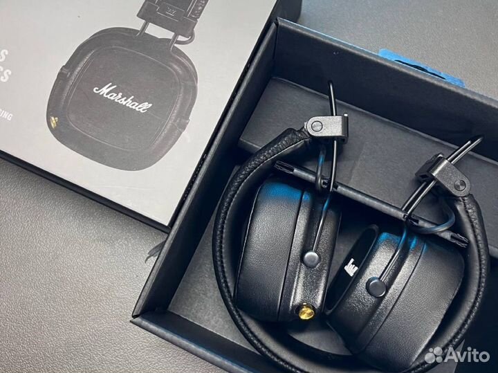 Беспроводные наушники marshall major 4