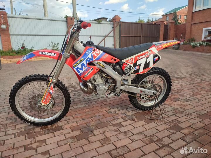 Кроссовый мотоцикл Honda CR250R